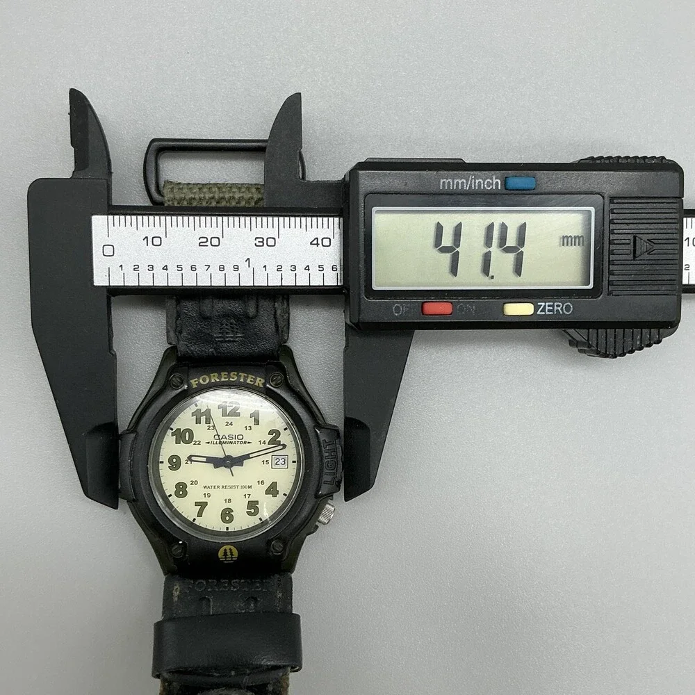 Vintage Casio Forester FT-500 Mens Watch 41mm Beige Dial Green Strap New Battery